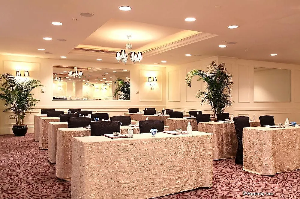 Orchard Rendezvous Hotel By Far East Hospitality Singapore 4*,  Singapore